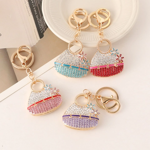 Porte-clés en Forme de Sac à Main en Alliage avec Strass et Fleurs Bijou de Sac en Métal Doré Cadeau Femme Bijoux