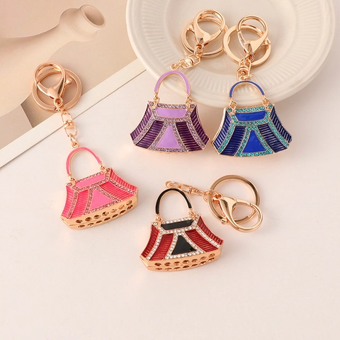 Luxury Alloy Rhinestone Enamel Handbag Keychain Fashion Sparkling Bag Pendant Key Ring For Women Girls Gift Accessories