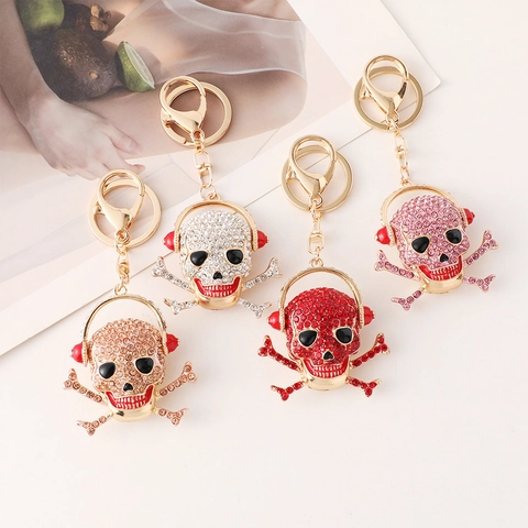 Kreativer Legierung Strass Totenkopf Mit Kopfhörern Schlüsselanhänger Hip Hop Punk Auto Anhänger Halloween Geschenk Für Damen Herren