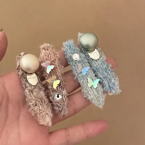 Handmade Butterfly Woolen Yarn Hair Clip For Women Sweet Knit Hairpin With Artificial Pearl Rhinestone Duckbill Clip Hair Accessories