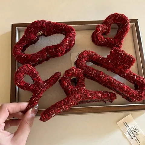 Fermaglio per Capelli in Tweed Rosso Stile Francese per Donna Clip a Squalo in Tessuto Borgogna Vintage Accessori Eleganti