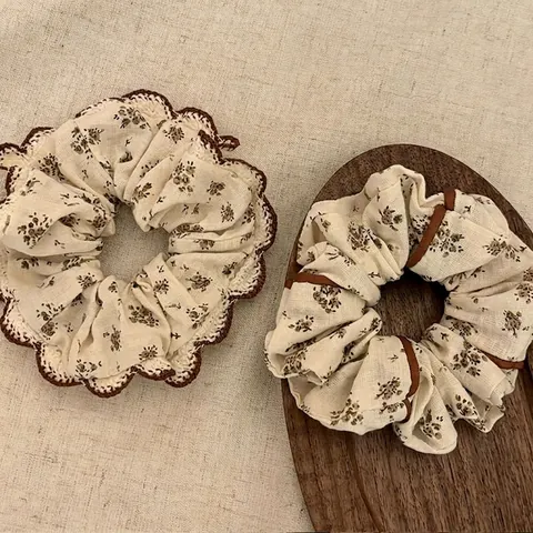 Vintage Floral Lace Hair Scrunchies Elegant Cotton Blend Elastic Hair Ties For Women Daily Styling Hair Accessories