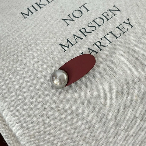 Molletta a Becco d'Anatra Vintage in Metallo Opaco Rosso Vino Per Donna Con Strass Grigi Künstliche Perle Accessori Per Capelli