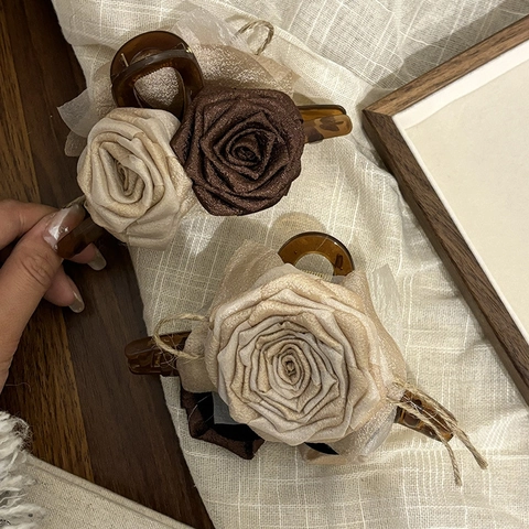 Vintage Rose Blume Haarklammer Elegant Stoff Blume Große Shark Clip Haarschmuck Für Damen Haarknoten Styling Tool