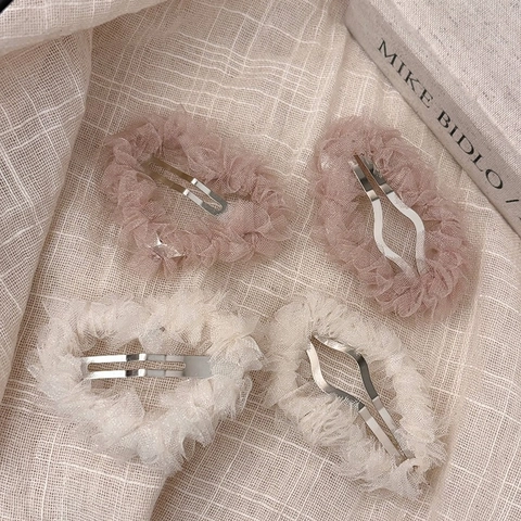 Women Elegant Gauze Mesh BB Hair Clips Sweet Pleated Lace Heart Oval Shape Bangs Side Clips Romantic Hair Accessories