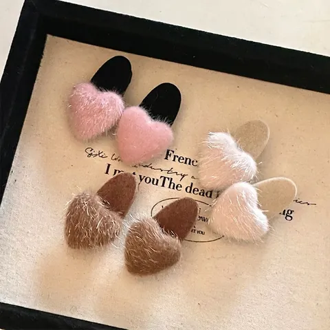 Pluche Hart Haarklem Voor Dames Imitatiebont Flocking Fluweel Eendenbekclip Herfst Winter Zoete Mode Hoofddeksels Accessoire