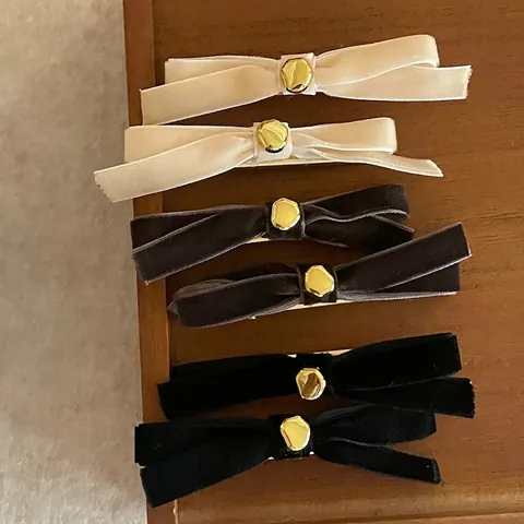 Fermagli per Capelli a Fiocco in Velluto Vintage Francese Con Fibbia in Metallo Dorato Eleganti Clip Laterali per Donna