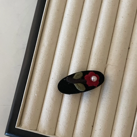 Fermaglio per Capelli Vintage in Floccaggio Cerchietto con Fiore Ricamato Rosso e Künstliche Perle Sintetiche Accessori per Capelli Eleganti Donna