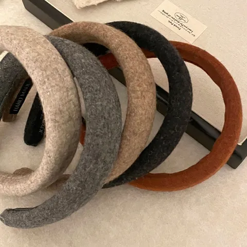 Vintage Padded Woolen Headband Wide Brim Solid Color Handmade Winter Hair Accessories For Women Hairband Styling Tool