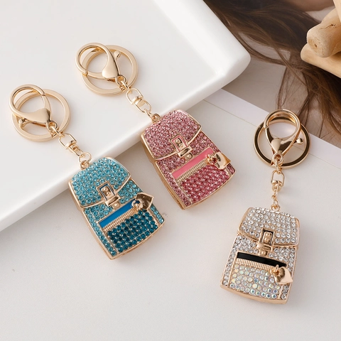Creative Cute Rhinestone Backpack Keychain For Women Alloy Heart Pendant Car Key Ring Fashion Bag Hanging Accessory Jewelry Gift