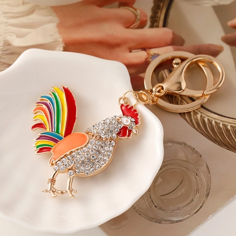 Porte-Clés Coq Coloré Strass Alliage Signe du Zodiaque Pendentif Sac Cadeau Décoratif Pour Femme Accessoires