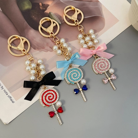 Süßer Legierung Lollipop Schlüsselanhänger Für Damen Strass Künstliche Perle Satin Schleife Anhänger Tasche Charm Gold Galvanisierter Schmuck Geschenk