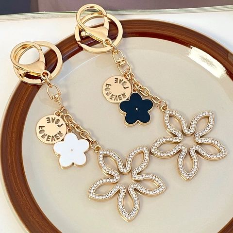 Portachiavi a Forma di Quadrifoglio Fortunato con Strass in Lega Smaltata Ciondolo Love Forever per Borsa Donna