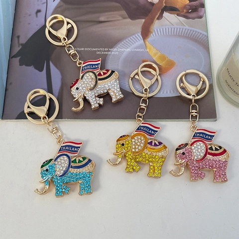 Thailand Olifant Mascotte Sleutelhanger Strass Legering Metalen Dier Hanger Tas Souvenir Cadeau Accessoire