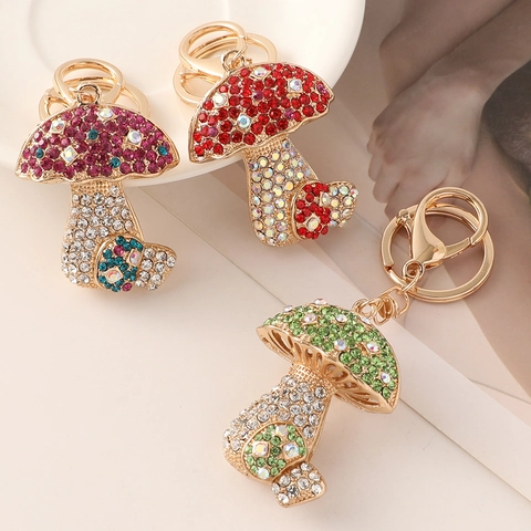 Llavero Creativo en Forma de Champiñón con Strass Aleación de Metal Colgante de Bolso para Mujer Accesorios Brillantes