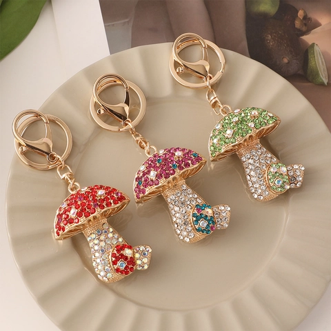 Llavero Creativo en Forma de Champiñón con Strass Aleación de Metal Colgante de Bolso para Mujer Accesorios Brillantes
