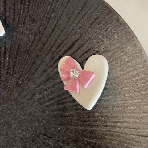 Sweet Y2K Heart Bow Hair Clip For Women Pink Creamy White Rhinestone Bowtie Fringe Clip Dopamine Side Hairpin Accessory