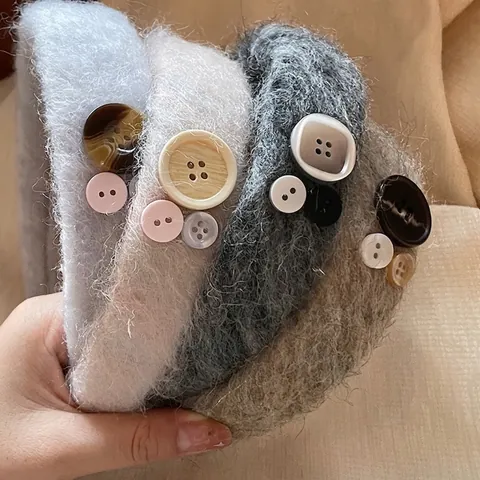 Banda para el Pelo de Peluche con Botones para Mujer Cálida Otoño Invierno Decorativa Engrosada Ancha Tocado Diario Maquillaggio Accesorios