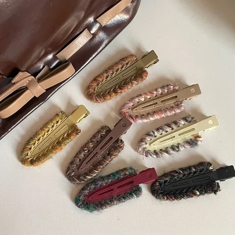Pinza para el Cabello de Pico de Pato de Lana Tejida Vintage Francesa Color de Contraste para Mujer Otoño Invierno Hecho a Mano