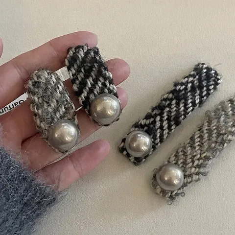 Vintage Tweed Gebreide Haarclip Met Kunstparel Strass Elegante Ovale Eendenbek Clip Herfst Winter Mode Vrouwen Haaraccessoires