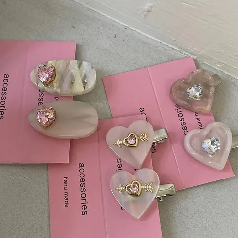 Rosa Acetat Herz Haarklammer Für Damen Strass Entenschnabel Clip Wassertropfen Pony Clip Süße Mode Haarschmuck
