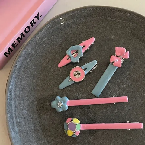 Pink Blue Contrast Color Sweet Hair Clip Alloy Drip Oil Flower Heart Star Pattern Hair Accessory Duckbill Clip For Women