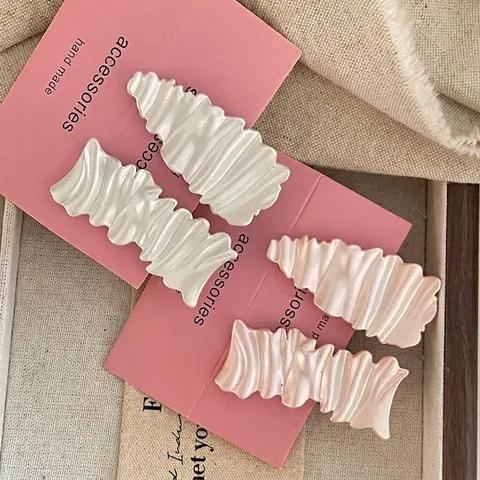 Handmade Rippled Texture Metal Hair Clip For Women Artificial Pearl Luster Geometric Duckbill Clip Fashion Hair Accessories For Girls