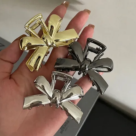 Elegant Metal Bowknot Hair Claw Clip Minimalist Small Gold Silver Hair Catch For Women Cute Summer Headwear Styling Accessory