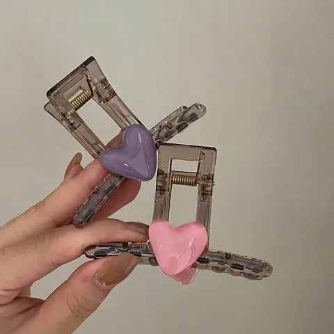 Elegante Molletta per Capelli in Acrilico con Cuore di Fragola per Donna Moda Ambra Trasparente Fermaglio Fatto a Mano