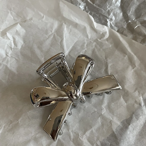 Elegant Metal Bowknot Hair Claw Clip Minimalist Small Gold Silver Hair Catch For Women Cute Summer Headwear Styling Accessory