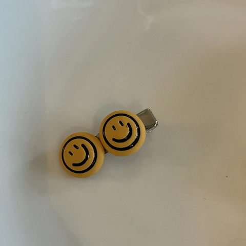 Korean Cute Yellow Smiley Face Hair Clip Matte Metal Alligator Clip For Women Girls Sweet Fashion Hair Accessories