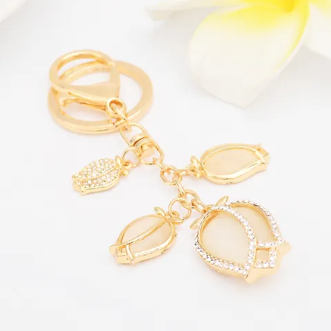 Porte-clés Fleur de Tulipe en Alliage de Zinc Style Coréen Avec Charme de Sac en Résine Strass Cadeau Bijoux pour Femmes