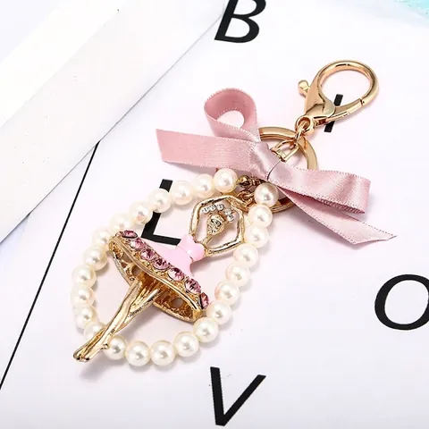 Elegante Portachiavi con Ragazza di Balletto e Fiocco Perle Artificiali Strass Intarsiati in Lega di Metallo Pendente per Borsa Regalo Donna
