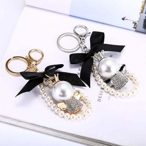 Elegant Bow Faux Artificial Pearl Angel Keychain For Women Rhinestone Crown Bag Pendant Charm Fashion Zinc Alloy Car Key Ring Gift