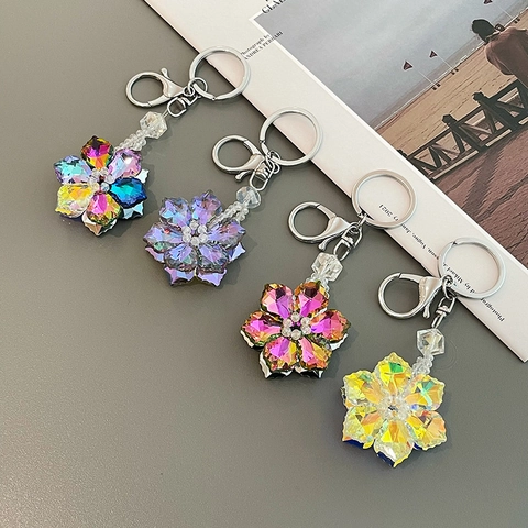 Crystal Flower Keychain Zinc Alloy Rhinestone Bag Charm Car Key Ring Pendant For Women Fashion Jewelry Gift Floral Shape