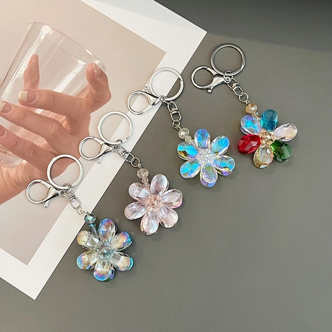 Crystal Flower Keychain For Women Artificial Cut Crystal Five Petal Floral Bag Charm With Alloy Lobster Clasp Key Ring