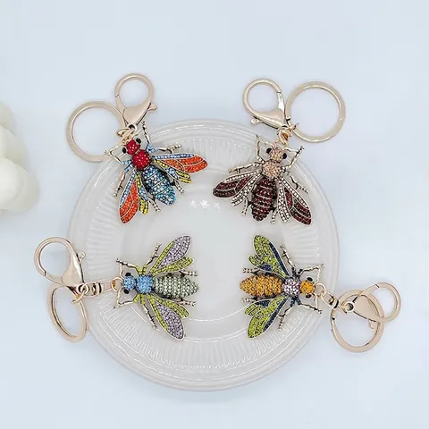 Porte-clés Abeille en Alliage et Strass pour Femmes Charme de Sac Insecte Coloré Pendentif Abeille en Cristal Doré Cadeau Bijoux