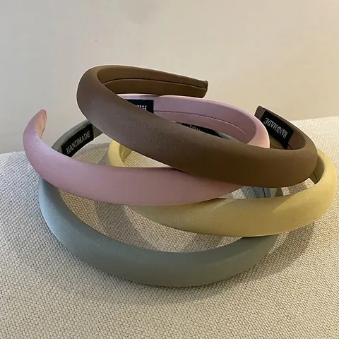 Elegante Diadema Acolchada de Satén de Color Sólido para Mujer Hecha a Mano Moda Conmutar Tapa Craneal Alta Aro para el Pelo Accesorios para el Pelo