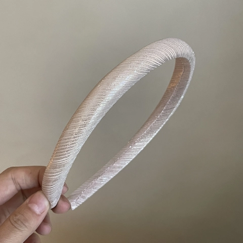 French Style Elegant Satin Fabric Thin Headband For Women Glossy Twill Texture Handmade Padded Hair Hoop Daily Hair Accessories