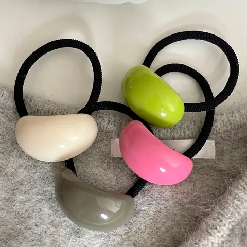 Coletero Minimalista de Acrílico con Forma de Frijol Banda de Goma de Alta Elasticidad Color Morandi Soporte de Coleta Geométrico para Mujer Accesorios Diarios