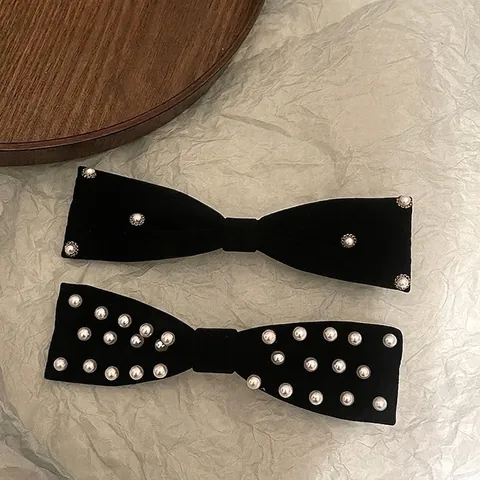French Retro Black Velvet Bow Hair Clip With Artificial Pearls Elegant Hepburn Style Spring Clip Hair Accessory For Women
