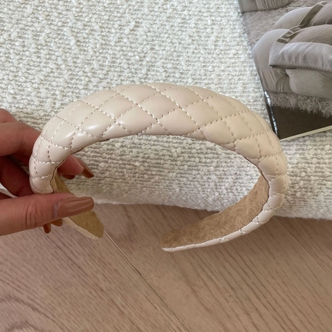 French Vintage Quilted Artificial Leather Hairband Elegant Solid Color Coffee Black Beige Headband Quilted BB Hair Clip Women Accessories