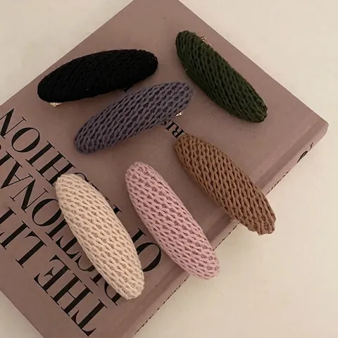Autumn Winter Knitted Oval Hair Clips For Women Handmade Yarn Crochet BB Clips Solid Color Side Hairpins Hair Accessories