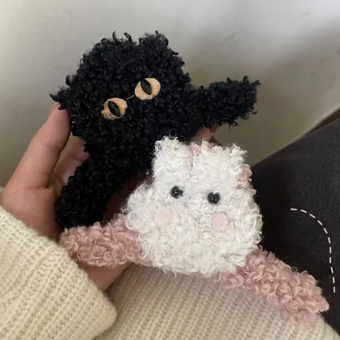 Süße Plüsch Sherpa Cartoon Panda Katze Bär Haarklammer Große Winter Kunstpelz Haifischclip Haarschmuck Für Damen