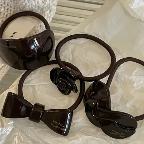 Französischer Stil Schokobraun Acryl Schleife Blume Geometrisch Haarseil Hochelastisch Handgefertigt Haarschmuck Für Damen