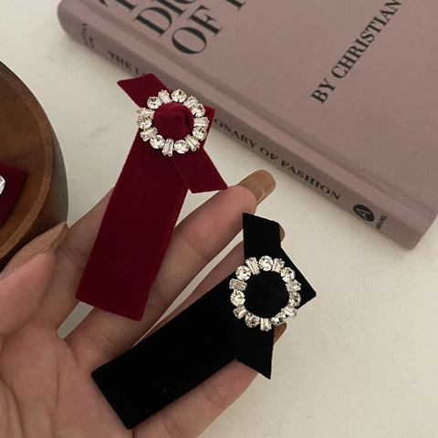 Fermaglio per Capelli a Cuore in Velluto Vintage Con Strass e Perla Artificiale Geometrico per Donna Elegante Copricapo alla Moda