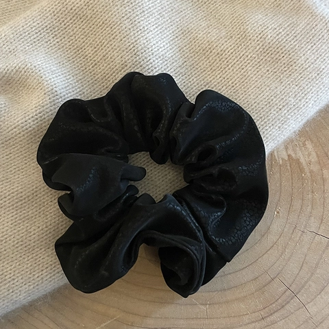 Vintage Schwarz PU Leder Schleife Haarclip Haargummi Für Damen Süße Metall Blume Haarklammer Elegante Haar Accessoires