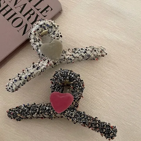 Retro Tweed Heart Hair Claw Clip Elegant Large Hairpin For Women Autumn Winter Fashion Hair Accessories