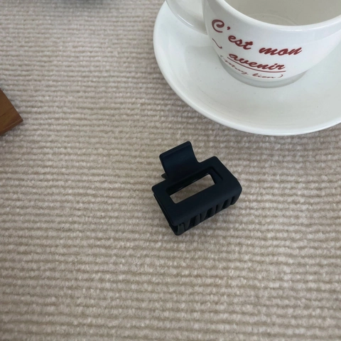 Kleine Quadratische Haarklammer Aus Mattem Acryl Im Koreanischen Stil Für Damen Minimalistische Geometrische Haarkrabbe Haarschmuck