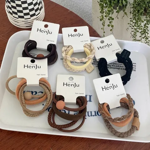 Damen Minimalistisch Erdtöne Haargummis Set Hohe Elastizität Geflochten Stoff Haarbänder Handgemacht Einfacher Kopfschmuck